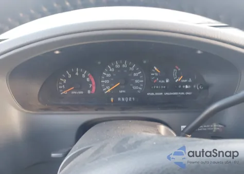 1999 Nissan Quest Gle/Gxe/Se z USA, uszkodzony, nr VIN 4N2XN11T8XD832183